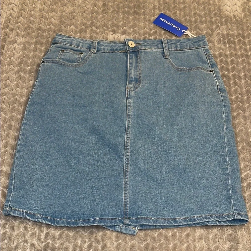 NWT Chou Tayou Blue Denim Skirt Size Large. Mini Skirt. - Picture 1 of 5